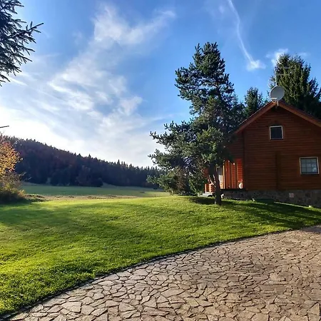 Wooden Honka Bloke Villa *