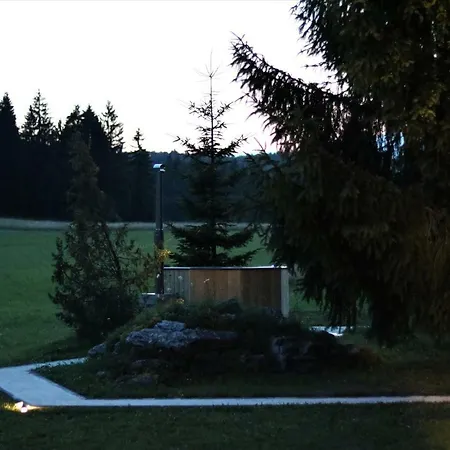 Wooden Honka Bloke Villa *